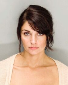 possibly one of the hottest looking women mugshot